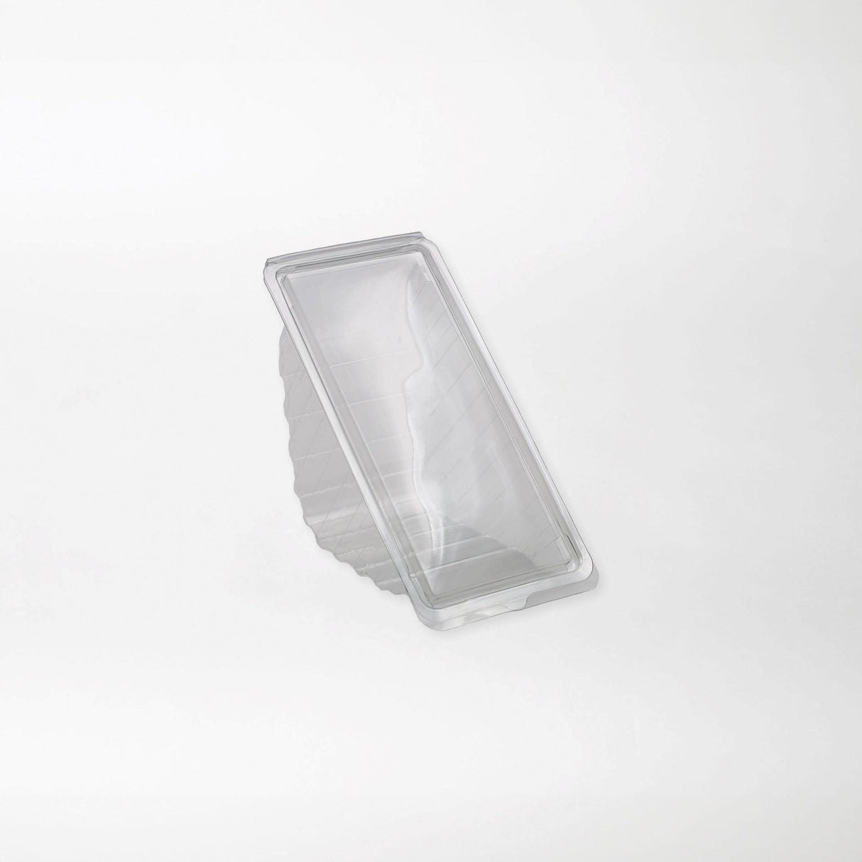 Snacky kolmioleipärasia saranakannella kirkas 185x90x85mm rPET-muovi - Kuatro